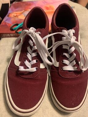 Vans Burgundy Low-Top Sneakers with White Stripe